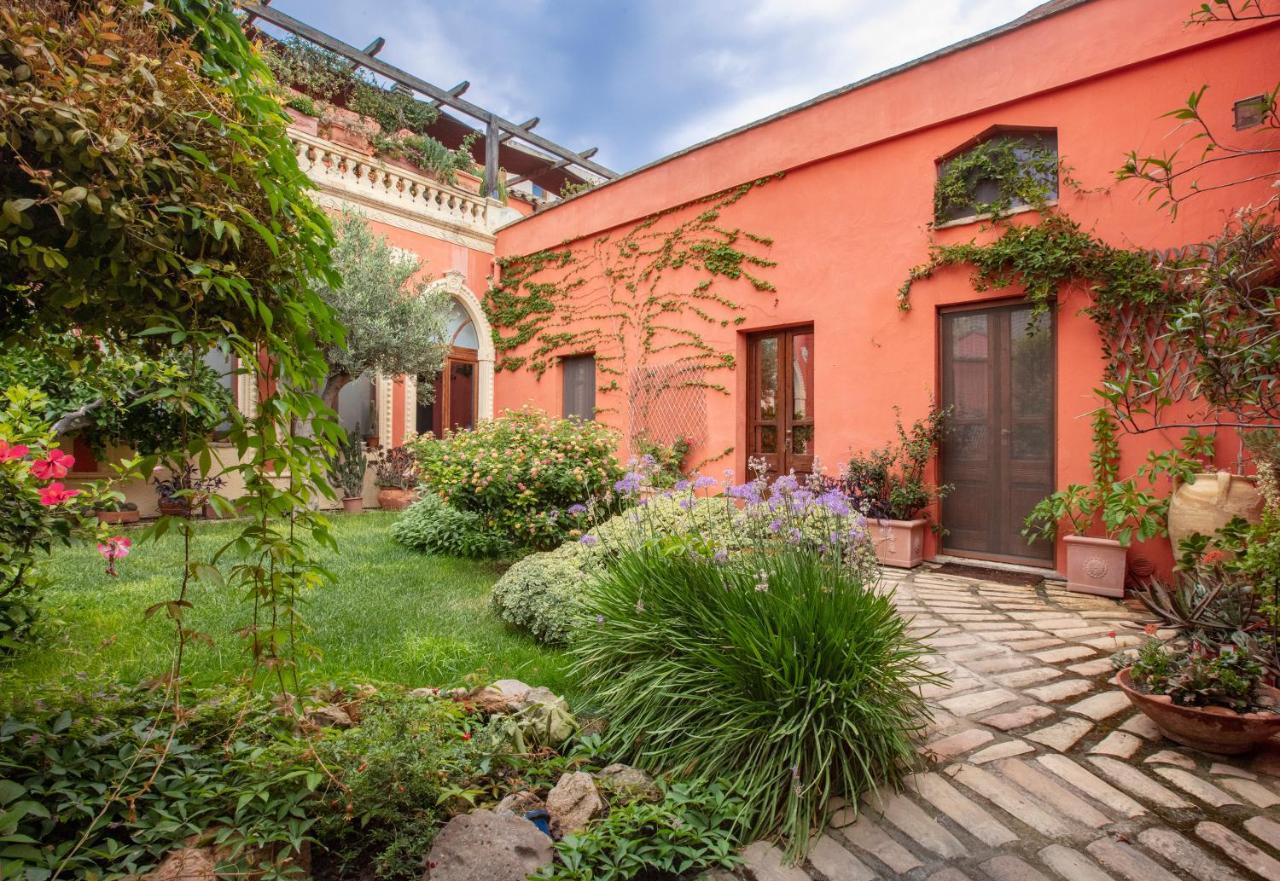 Casa Isotta Bed & Breakfast Quartu SantʼElena Dış mekan fotoğraf