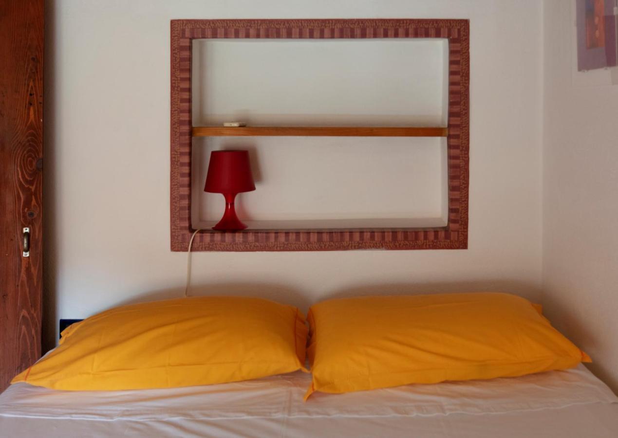 Casa Isotta Bed & Breakfast Quartu SantʼElena Dış mekan fotoğraf