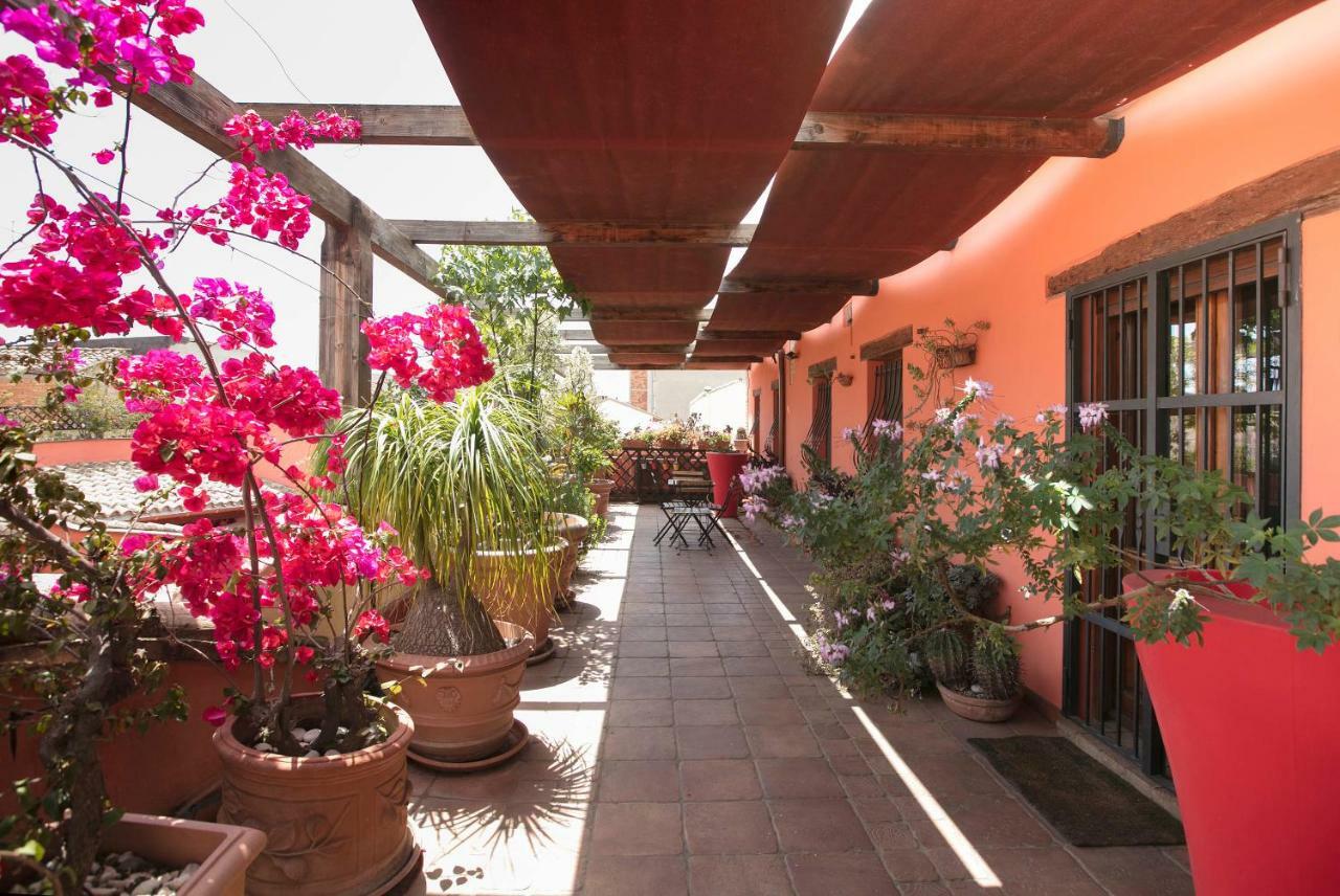 Casa Isotta Bed & Breakfast Quartu SantʼElena Dış mekan fotoğraf